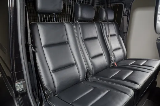 reserver un vtc van a grasse interieur tout confort